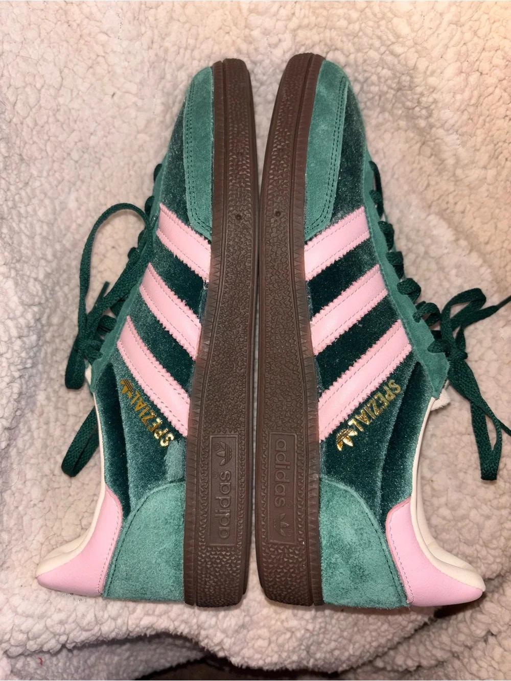 Adidas Handball Spezial JI2648 Green Pink Velvet Sneakers Men’s 10 US NWOT